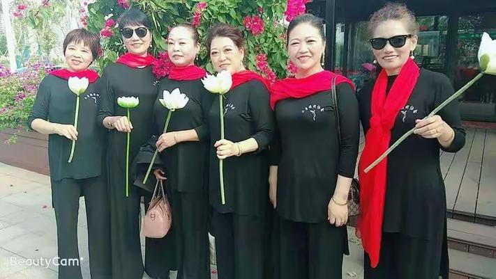 "旗袍柳城"大型旗袍文化艺术交流活动