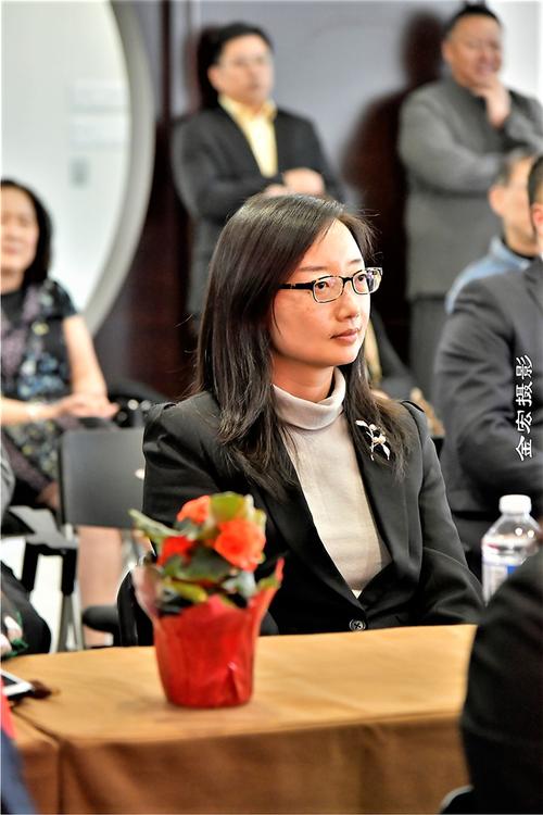 中国宜兴紫砂代表团到访多伦多